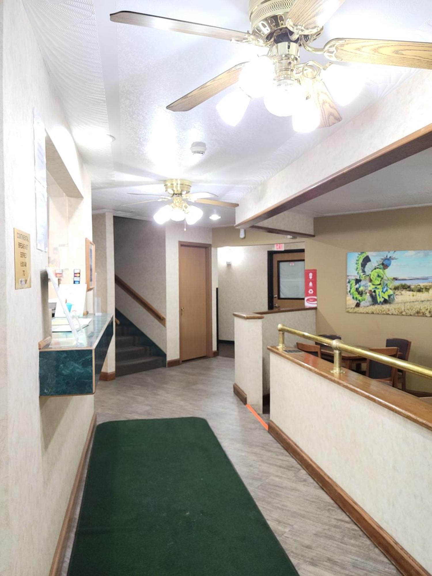 Econo Lodge Oacoma Eksteriør bilde
